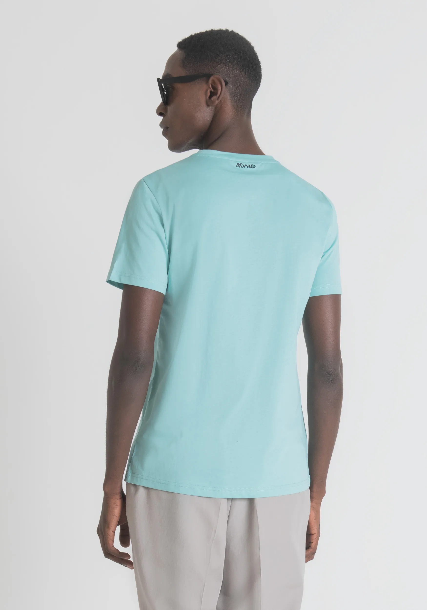 T-SHIRT REGULAR FIT IN PURO COTONE CON STAMPA SQUALO